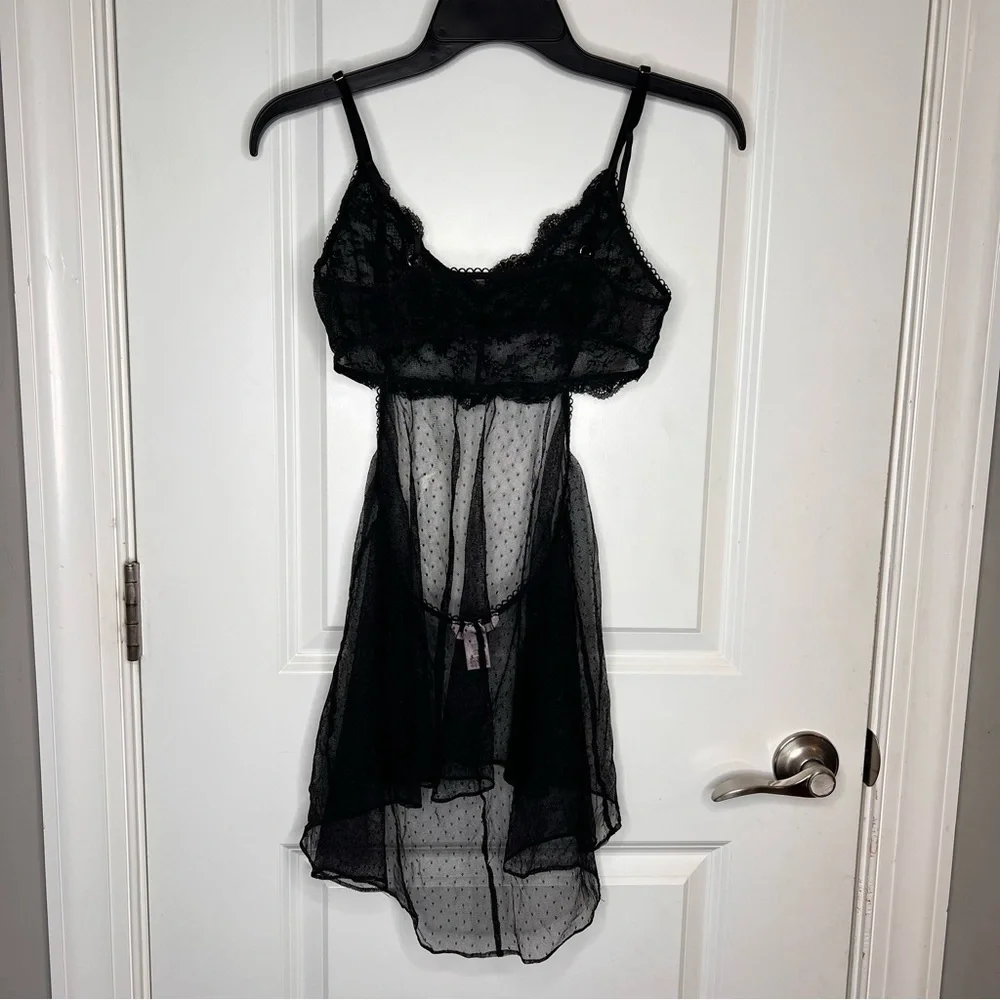 Victoria’s Secret Black Sheer Lace Slip Size Medium